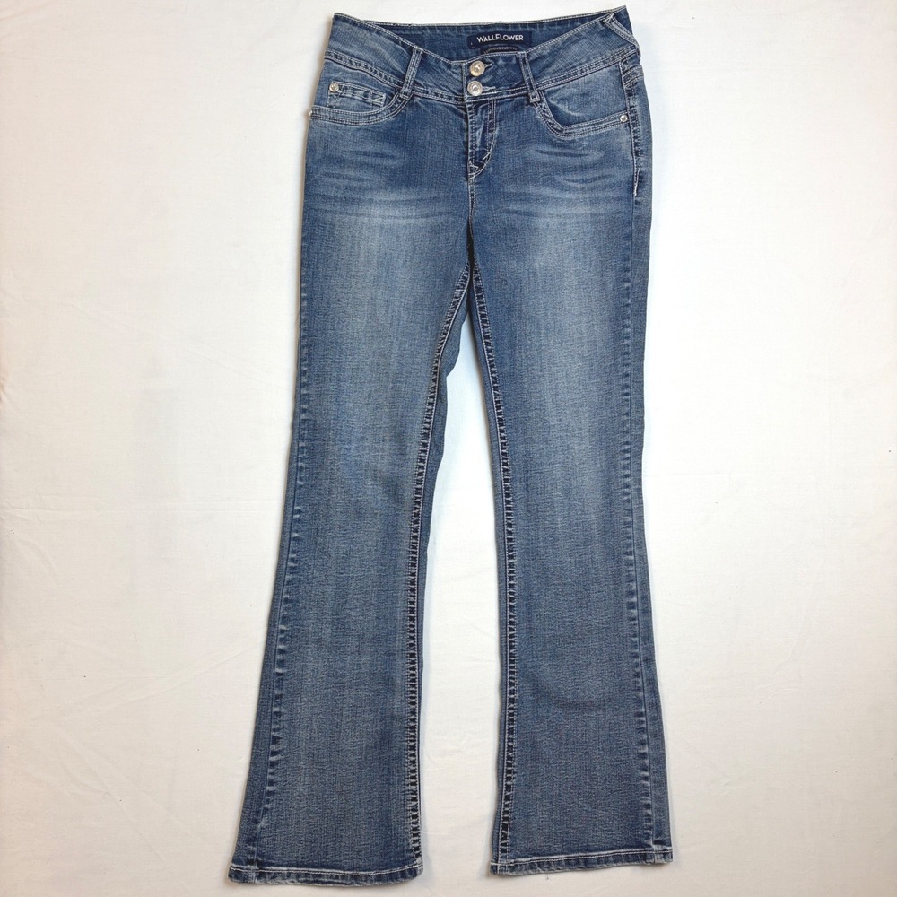 WallFlower Luscious Curvy Fit Bootcut Jeans Blue Embroidered Size 7 Western Y2K